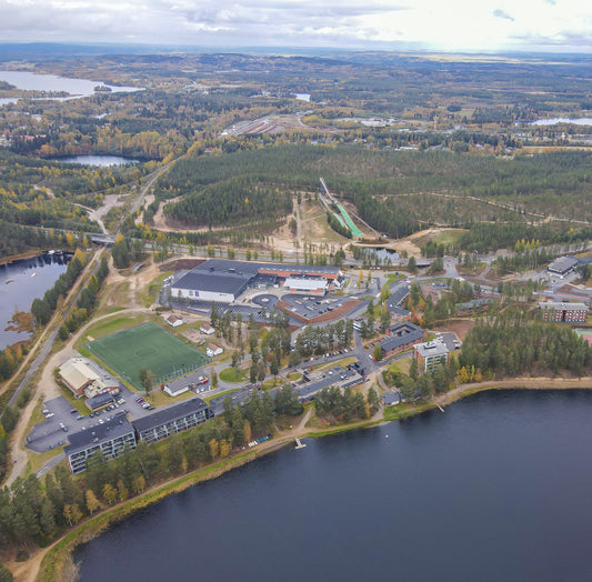 Vuokatti Sport ja Viima Hockey käynnistävät yhteistyön,  junioripelaajien leirejä Vuokattiin.